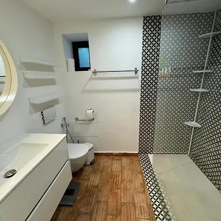 Cozy House In With Shared Pool 60 M² *