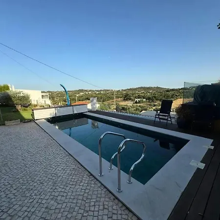 Cozy House In Sao Bras De Alportel With Shared Pool 60 M²