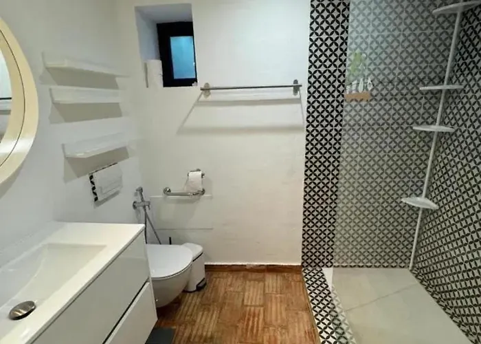 Cozy House In Sao Bras De Alportel With Shared Pool 60 M² *