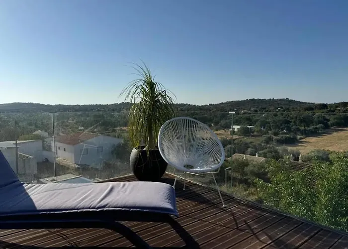 Ferienhaus Cozy House In Sao Bras De Alportel With Shared Pool 60 M² *