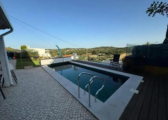 Cozy House In Sao Bras De Alportel With Shared Pool 60 M²
