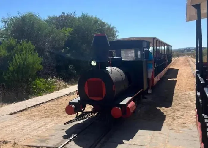 Cozy House In Sao Bras De Alportel With Shared Pool 60 M² Vakantiehuis *