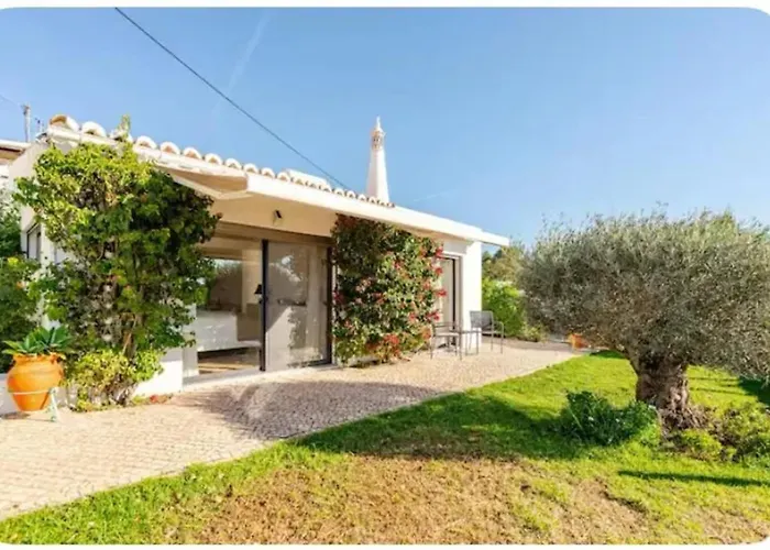 Ferienhaus Cozy House In With Shared Pool 60 M² São Brás de Alportel