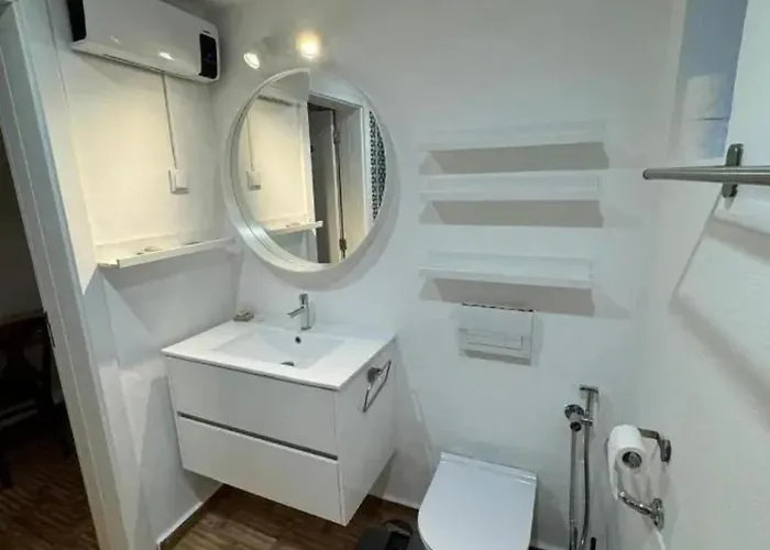 Cozy House In With Shared Pool 60 M² Ferienhaus São Brás de Alportel